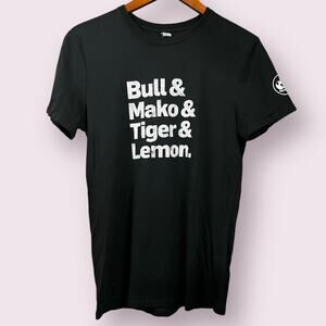 Shark Week 30th Promo T-Shirt Deadstock Bull Mako Tiger Lemon Discovery NWOT